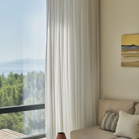 Celestial Hotel 4*