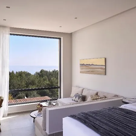Celestial Hotel Afrato