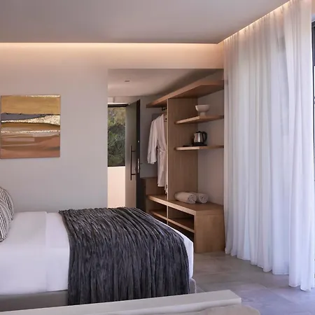 Celestial Hotel 4*